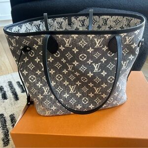 Louis Vuitton Denim Monogram Neverfull MM LIKE NEW!